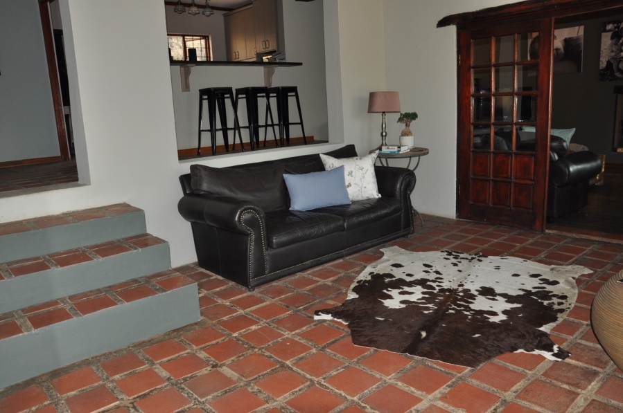 4 Bedroom Property for Sale in Langenhovenpark Free State